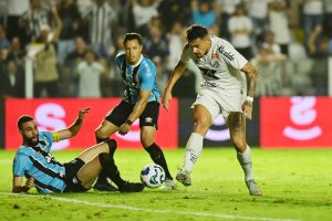 Peixe arranca empate com o Grêmio na Vila