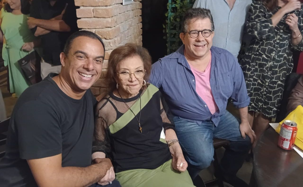 Vítima de AVC, Telma de Souza segue internada na UTI da Beneficência Portuguesa | Jornal da Orla