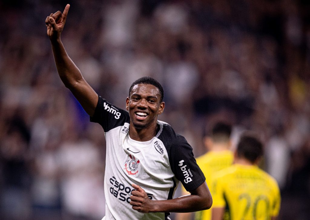 Corinthians supera Mirassol e encerra seu pior jejum na história do Brasileirão