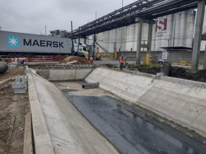 Concretagem de canal é concluída na Alemoa