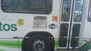 Ônibus de Santos passam a alertar sobre pontos cegos