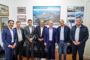Porto de Santos recebe 1ª reunião entre prefeituras e construtora do túnel
