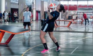 Paty Nardy garante dois pódios em torneio de Teqball na Espanha