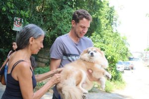 Santos inicia vacinação de cães contra doenças virais