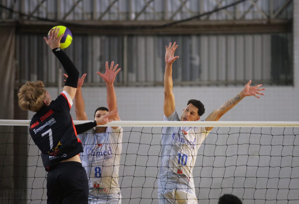 Time PG de vôlei busca primeira vitória na Copa Joinville