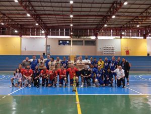 Handebol Master de Guarujá fica com o vice campeonato na Copa Cambé