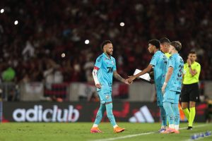 Vojvoda minimiza reação de Neymar após substituição contra o Flamengo: ‘Considero normal’