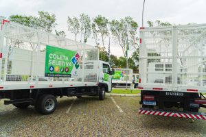 Bertioga anuncia ampliação do roteiro da coleta seletiva com novos caminhões