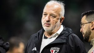 São Paulo: Belmonte e mais dois dirigentes caem após goleada vexatória no Brasileirão