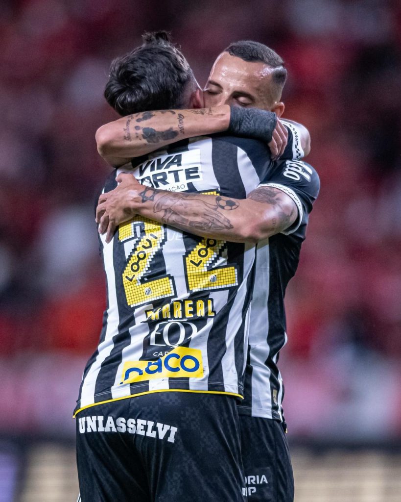 Peixe arranca empate no Sul, mas segue na zona da degola