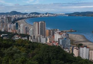 Baixada registra praias impróprias para banho