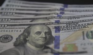Balança comercial registra superávit de US$ 1,800 bilhão