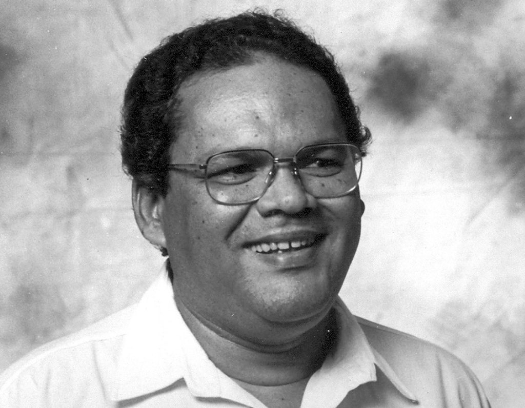 Formulador de políticas de saúde, ex-prefeito David Capistrano recebe homenagem da cidade