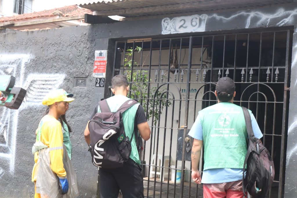 Mutirão contra o Aedes visita 1,6 mil imóveis no Marapé