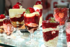 Festival do Morango em São Vicente reúne gastronomia, música e ações sustentáveis
