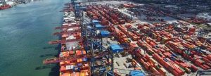 Santos Brasil registra trimestre positivo em receita e volumes