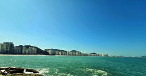 Guarujá lidera balneabilidade com todas as praias próprias para banho