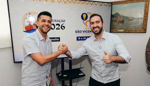 Caio França e Kayo Amado, unidos no aniversário de São Vicente