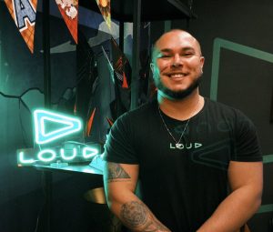 Praia Grande recebe coordenador da LOUD para palestra sobre conteúdo esportivo