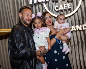 Com a presença de Neymar, Hard Rock Cafe Praia Grande é anunciado oficialmente