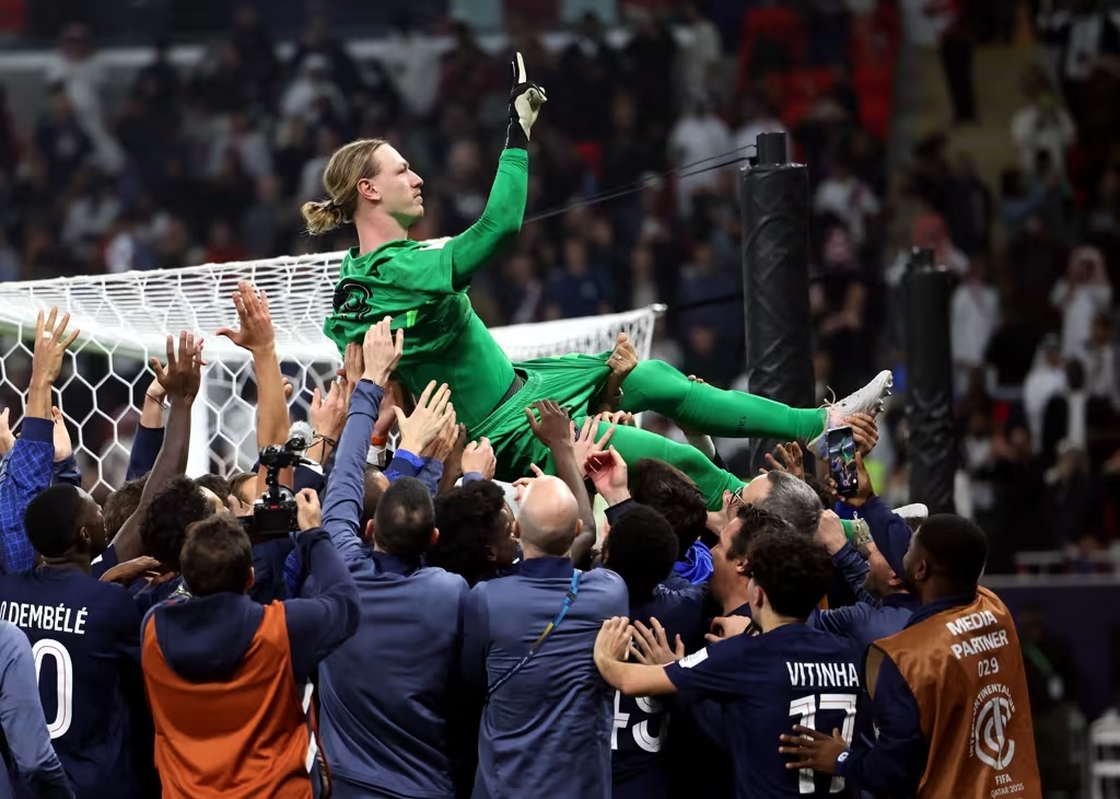 Flamengo faz jogo equilibrado com o PSG, sucumbe nos pênaltis e é vice do Intercontinental