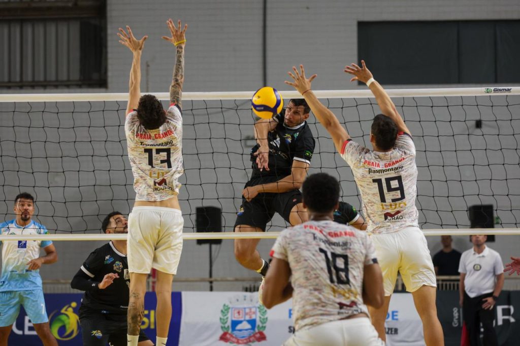 Time PG de vôlei masculino adulto está de olho nas primeiras posições da Superliga B