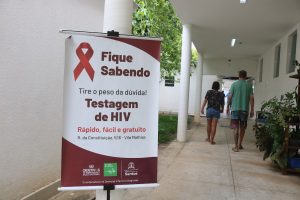 Santos amplia testagem de HIV e sífilis