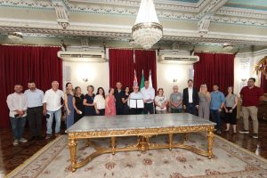 Parcerias da Prefeitura com iniciativa privada viabilizam investimentos na rede de ensino de Santos