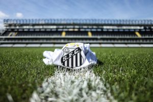 Santos agita mercado da bola e está pronto para a estreia na temporada