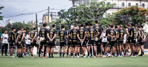 Sem Neymar e Gabigol, Santos enfrenta o Athletico-PR pelo Campeonato Brasileiro