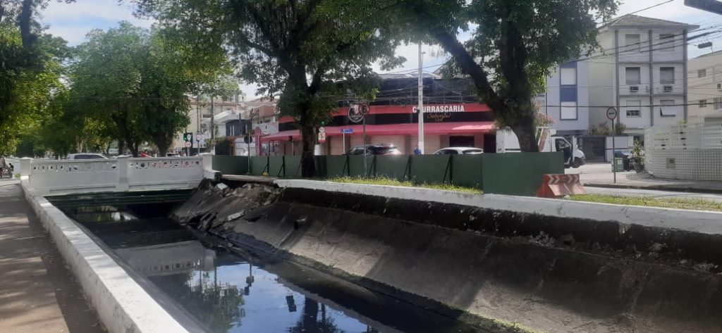 Aumenta erosão em trecho do Canal 4; ciclovia é interditada