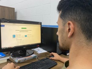 Bertioga abre curso para jovens em busca do primeiro emprego
