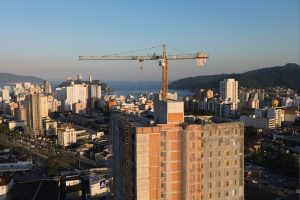 São Vicente vive valorização, novos empreendimentos e alta no emprego