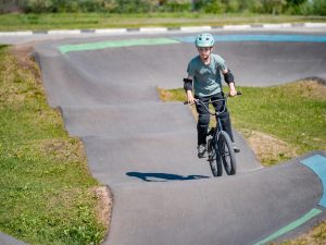 Mongaguá implementará pista de pump track multiesportiva na orla do Vera Cruz