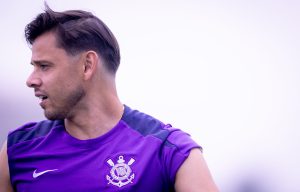 Romero exalta Corinthians em despedida: ‘Amor que não se explica, só se sente’