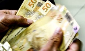 Isenção de Imposto de Renda para quem ganha até R$ 5 mil entra em vigor