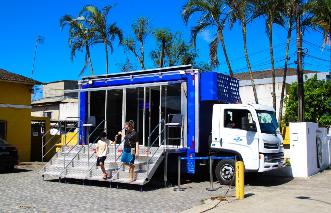 Sebrae Móvel realiza atendimentos em São Vicente e Praia Grande | Jornal da Orla