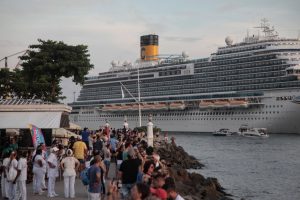 Santos registra recordes turísticos e tem maior público de Natal e Ano Novo da última década