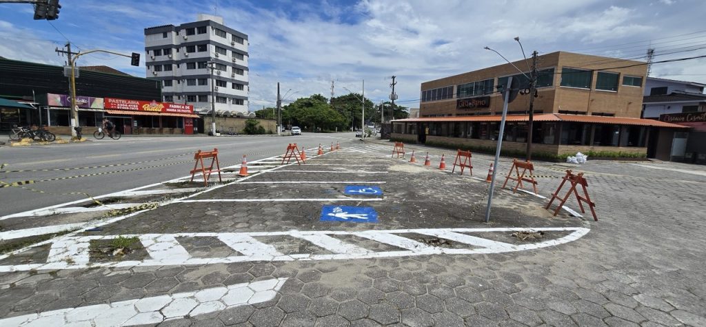 Guarujá cria novas vagas de estacionamento no Santa Rosa
