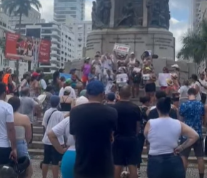 Manifestações em todo o Brasil pedem justiça pela morte do cão Orelha