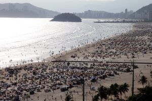 Santos estima receber até 303 mil turistas