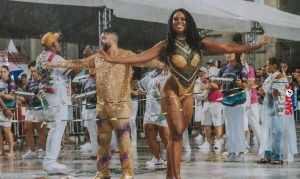 Santos dá a largada no Carnaval com enredos de fé, memória e imaginação