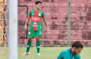 Yohan Marcellus valoriza coletivo após vitória e liderança da Portuguesa Santista