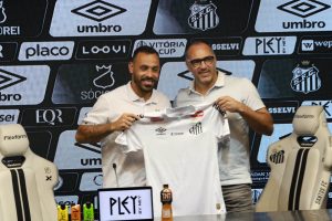 Moisés não admite Santos pensando em ‘só’ 46 pontos no Brasileirão e quer ‘dançar’ com Neymar