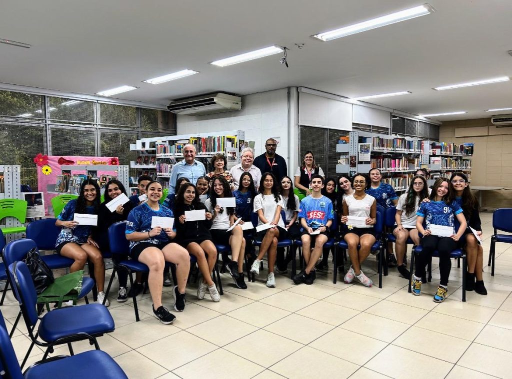 ASL celebra 70 anos com programa de incentivo à produção literária
