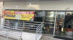 Loja de ovos de Páscoa fortalece o Mensageiros da Luz há 47 anos