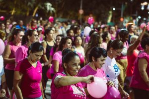 Caminhada da Mulher festeja o 8 de março em Bertioga