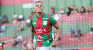 João Pedro destaca importância da vitória da Portuguesa Santista sobre o Catanduva