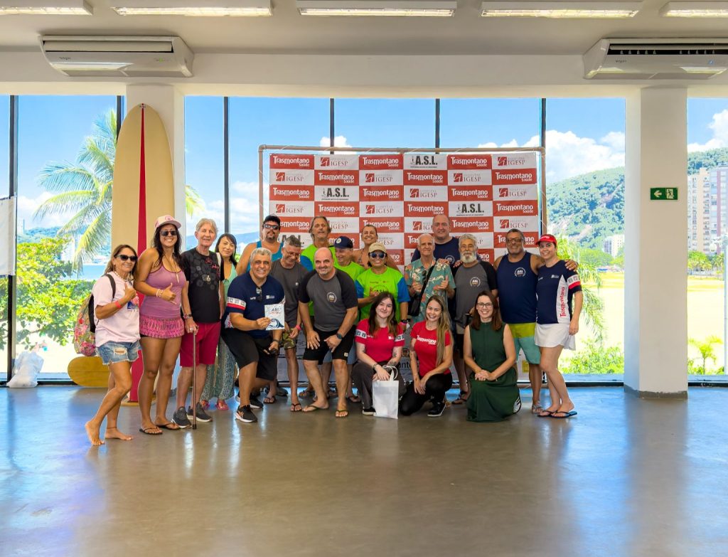 Associação Santista de Longboarder promove 4º encontro pelo Dia da Mulher em Santos