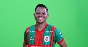 “Trabalhei para esse momento”, afirma Ruan Felipe após estreia pela Briosa